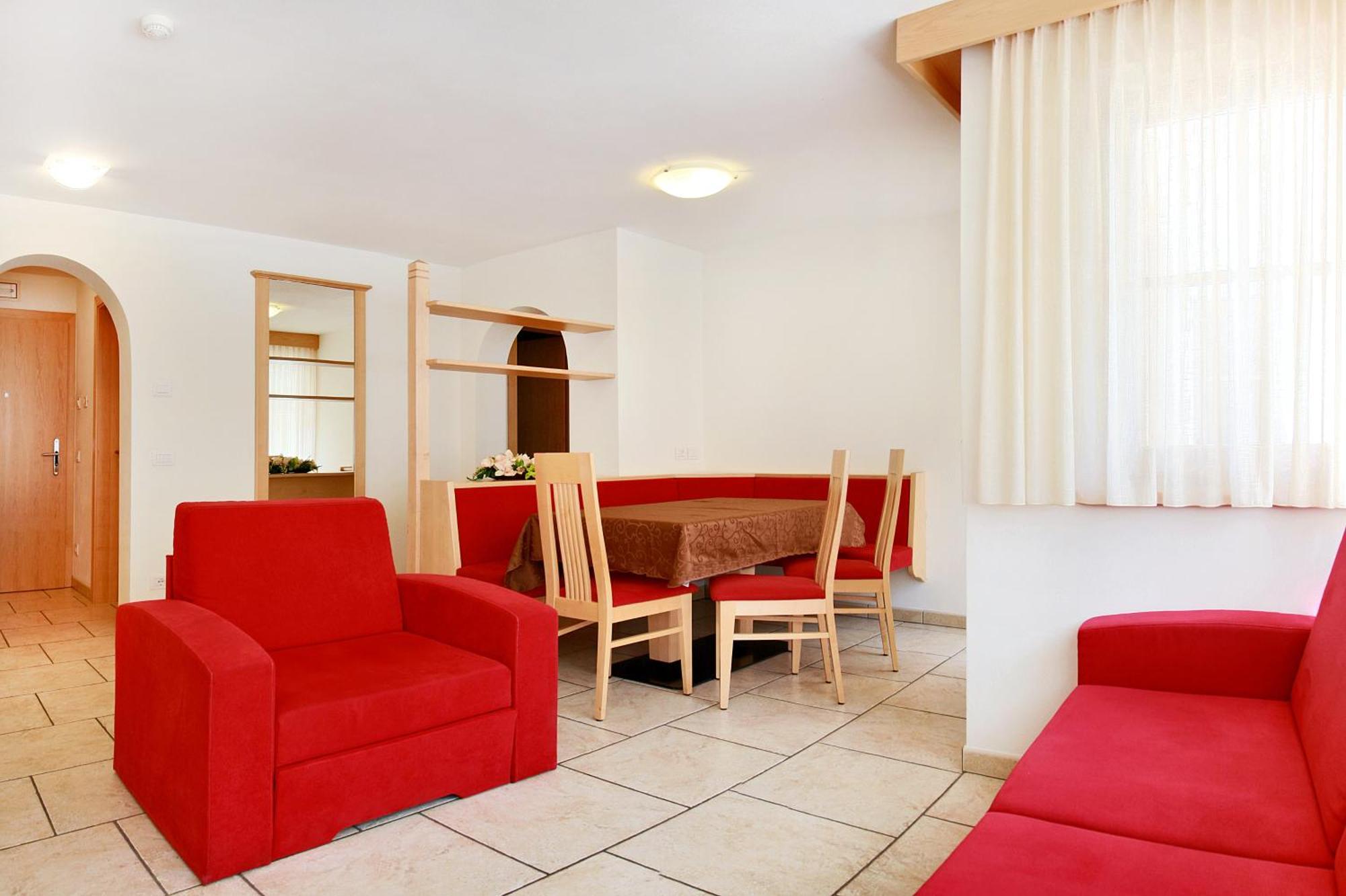 Appartamenti Villa Olympia Корвара ин Бадия Екстериор снимка